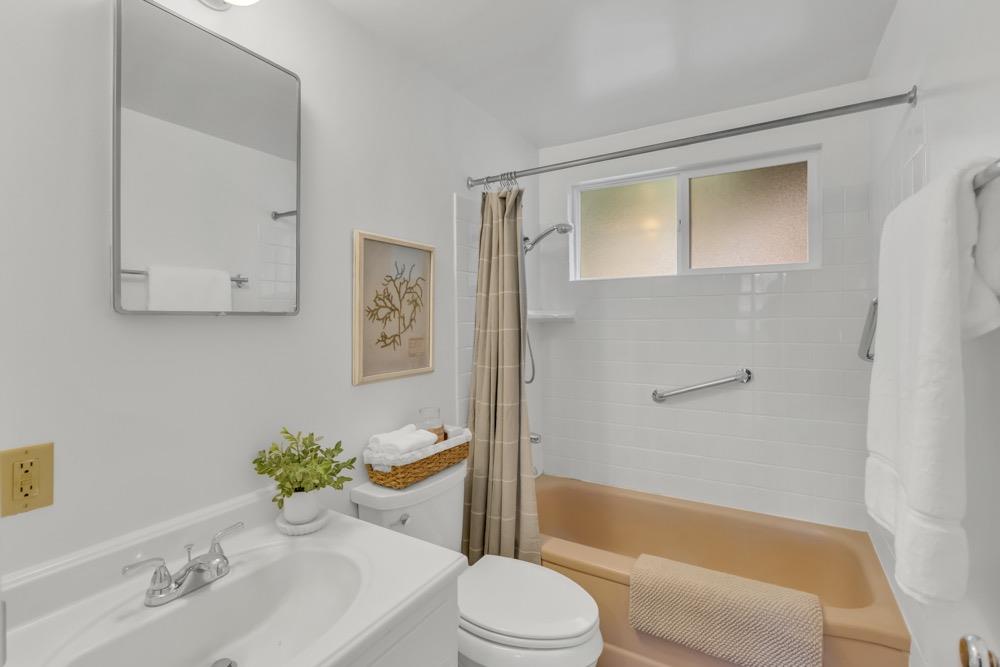 2807 Santa Paula Court