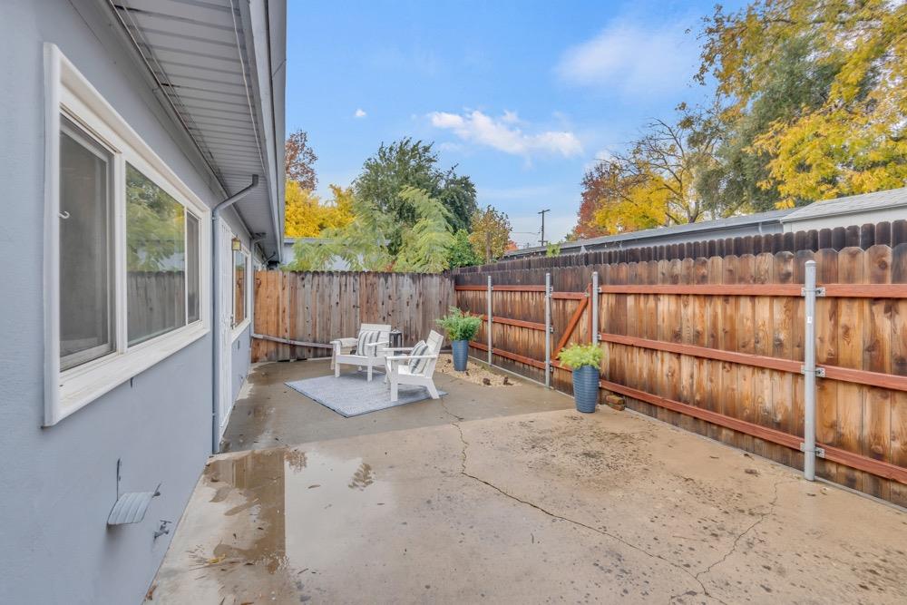 2807 Santa Paula Court