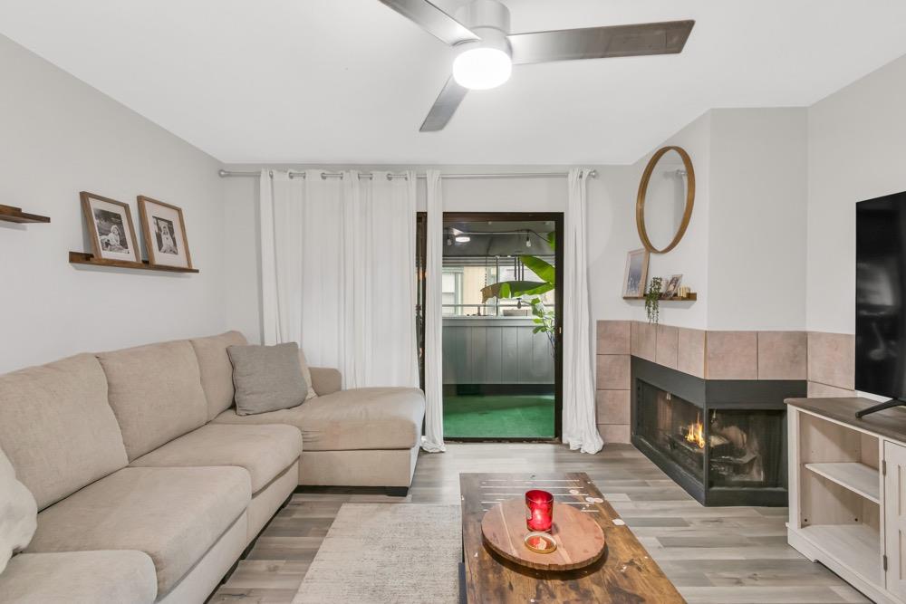 650 Del Verde Circle 8