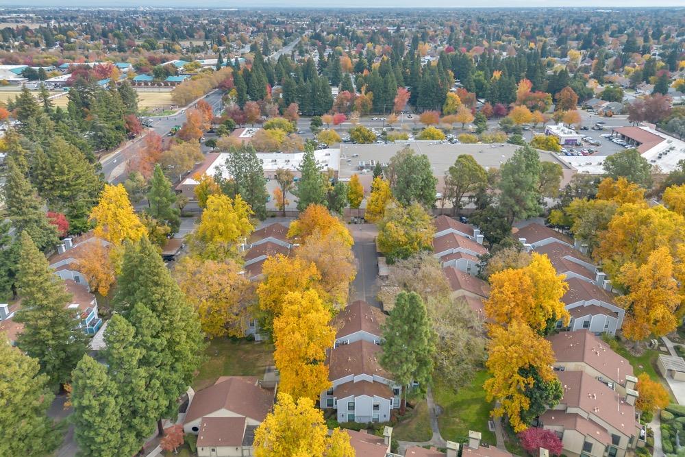650 Del Verde Circle 8