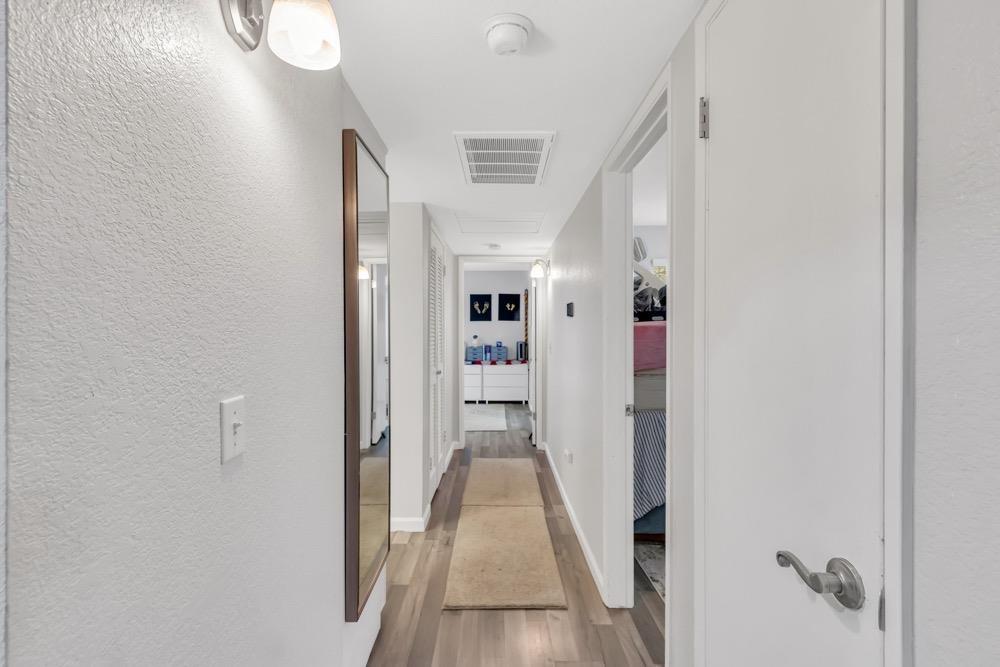 650 Del Verde Circle 8