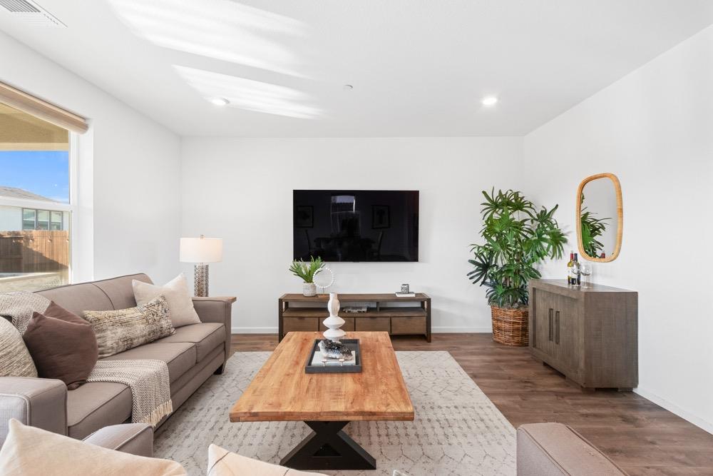 410 Confederation Court