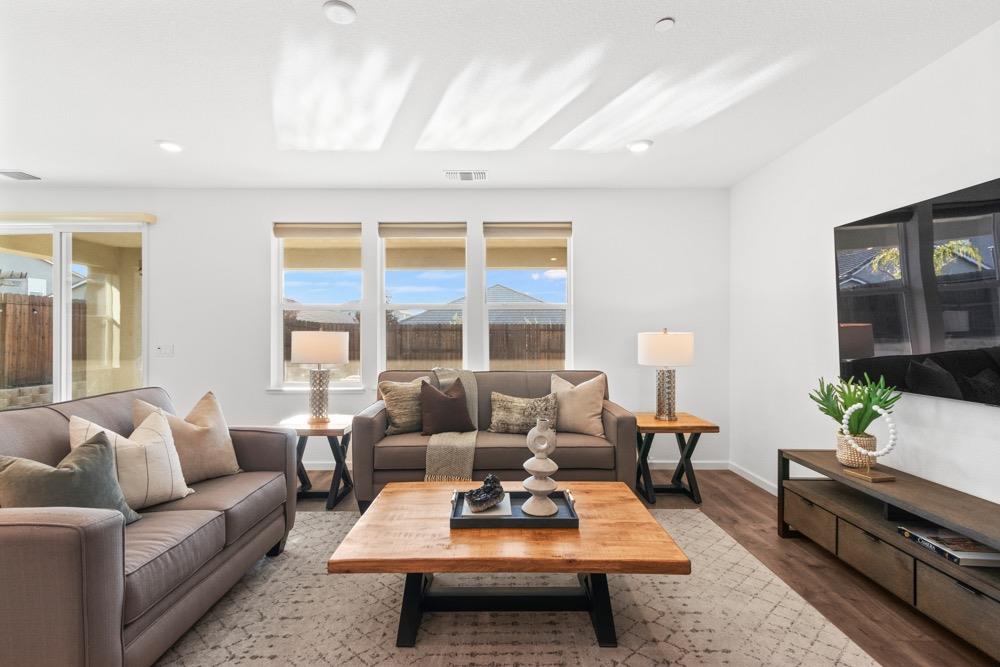 410 Confederation Court