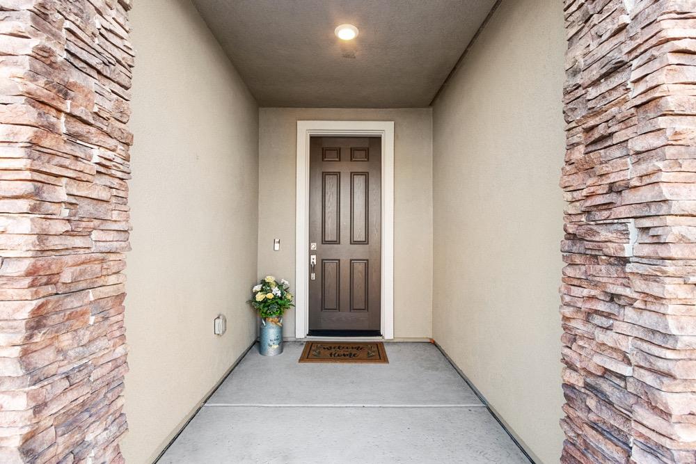 410 Confederation Court