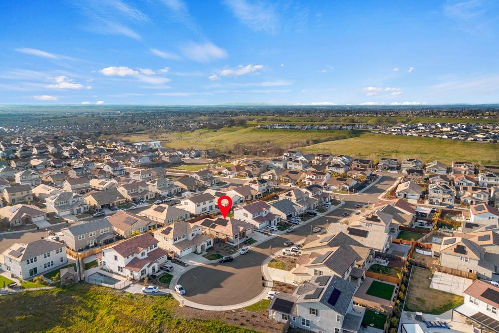 410 Confederation Court