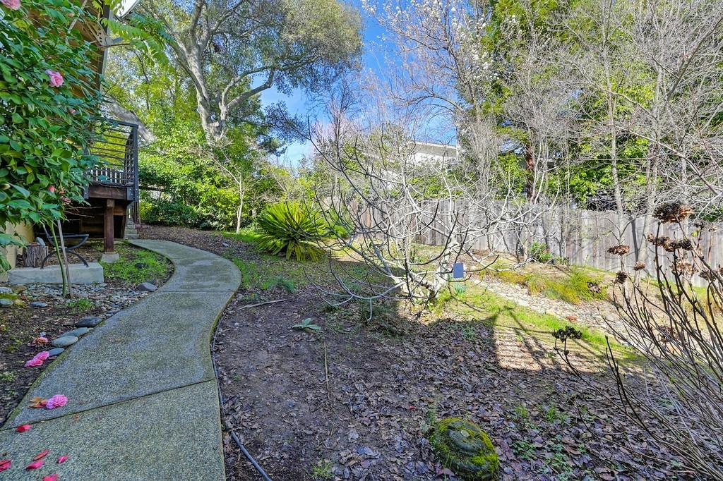 8101 E Hidden Lakes Drive