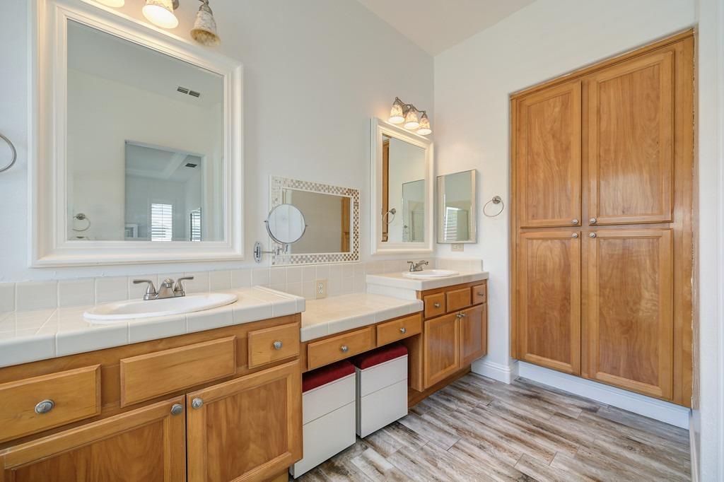 8209 Horncastle Avenue