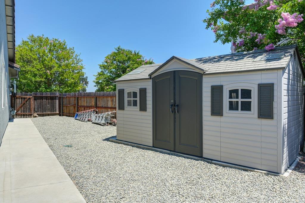 8209 Horncastle Avenue