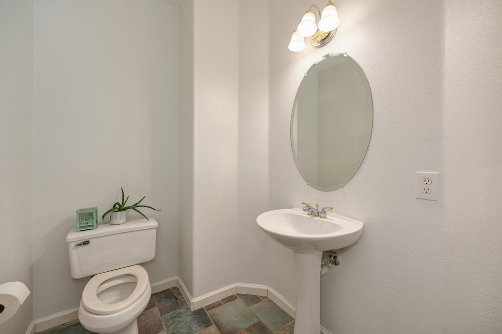 8209 Horncastle Avenue