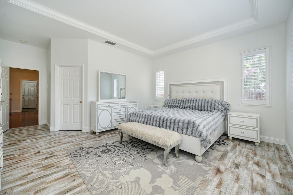 8209 Horncastle Avenue