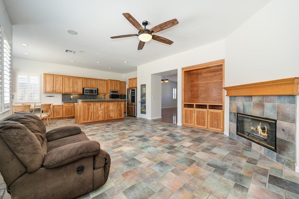 8209 Horncastle Avenue