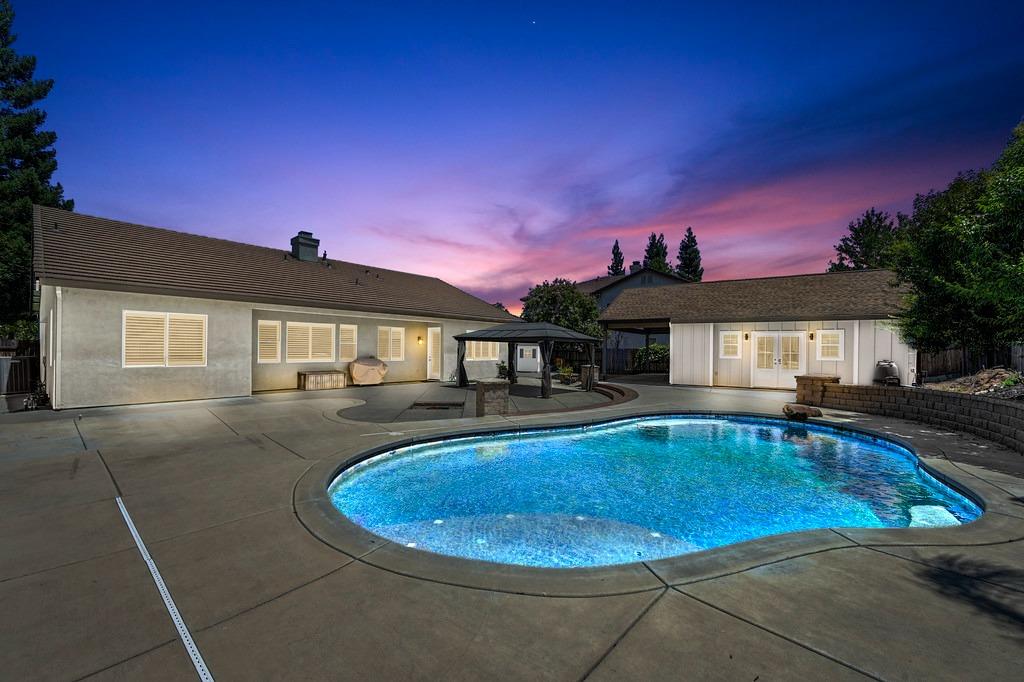 8209 Horncastle Avenue