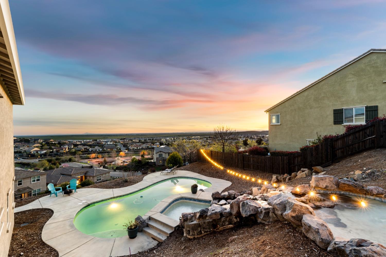 2650 Cobble Rock Way