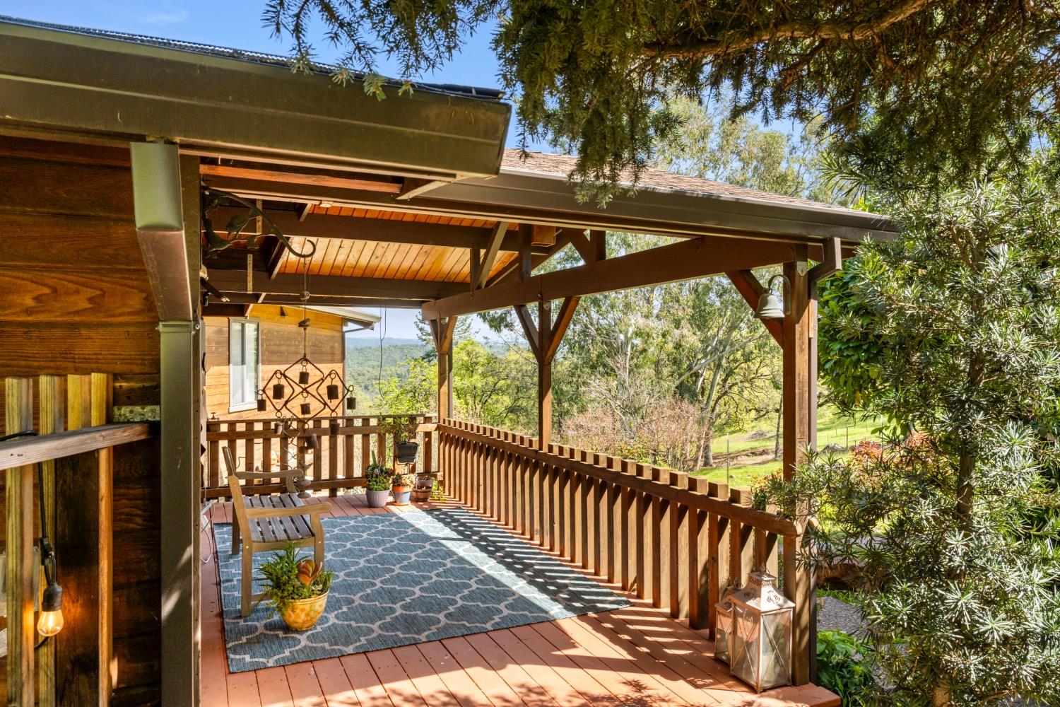 7649 Crystal Boulevard