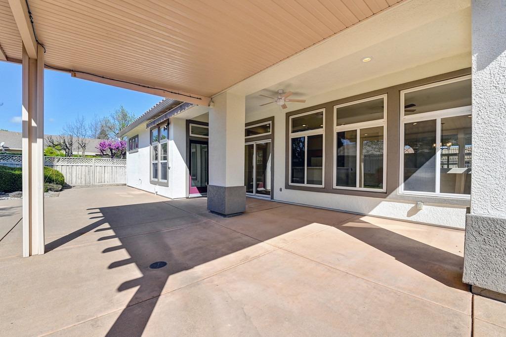 5117 Redbud Grove Lane