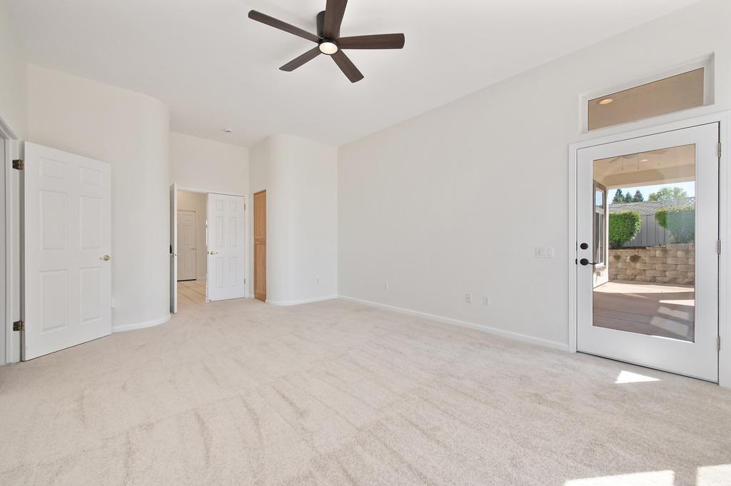 5117 Redbud Grove Lane