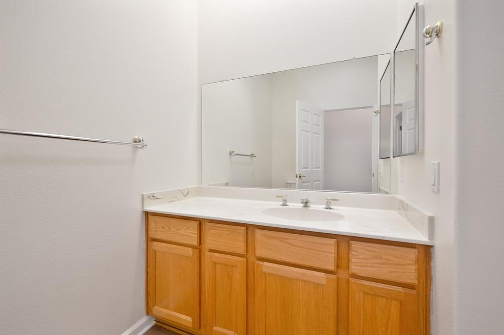 5117 Redbud Grove Lane