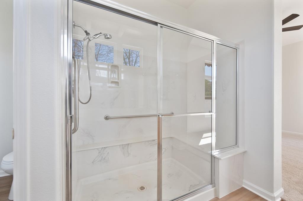 5117 Redbud Grove Lane