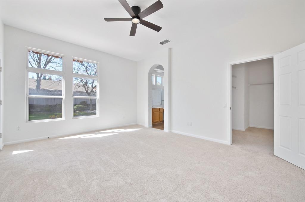 5117 Redbud Grove Lane