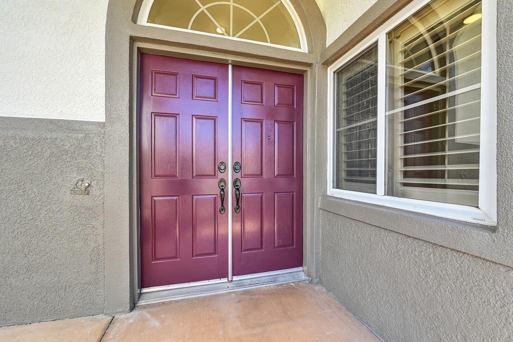 5117 Redbud Grove Lane