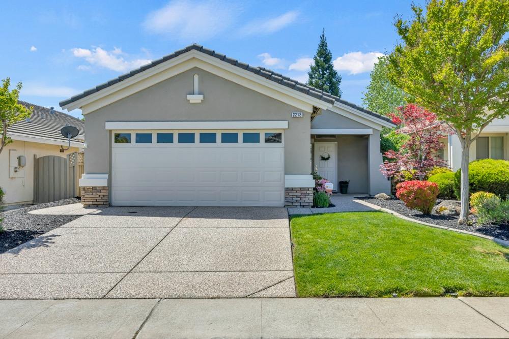 2212 Pebblestone Lane