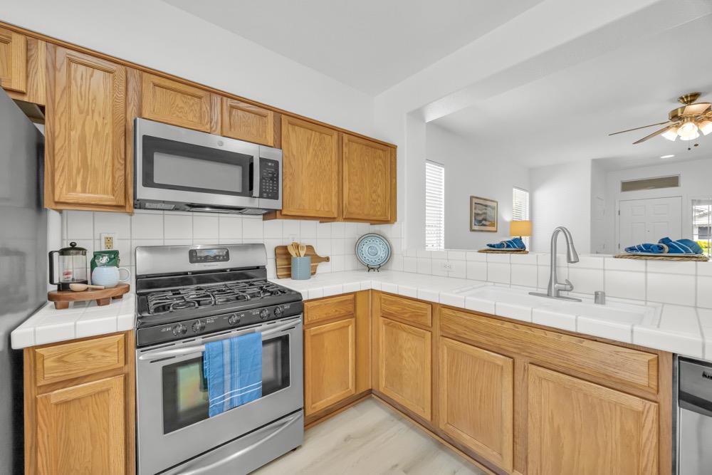 2212 Pebblestone Lane