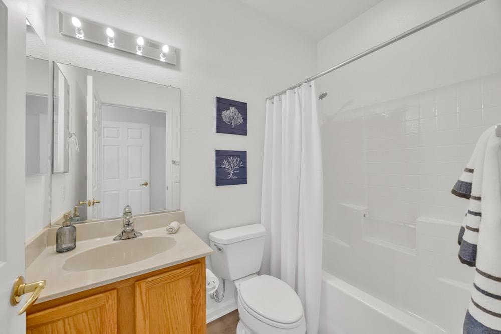 2212 Pebblestone Lane