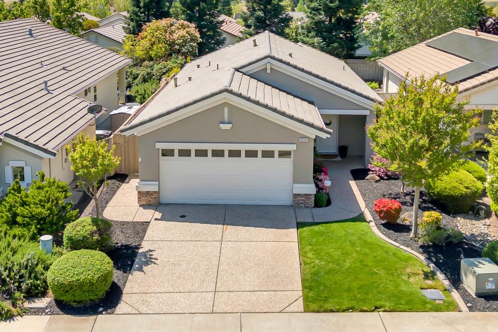 2212 Pebblestone Lane