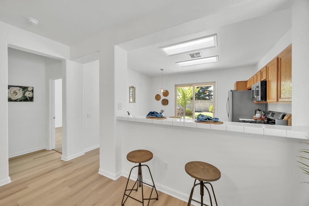 2212 Pebblestone Lane