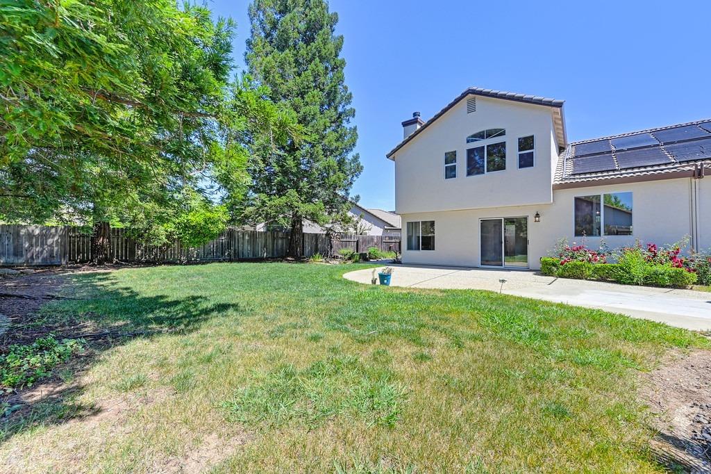 406 Las Cruces Court