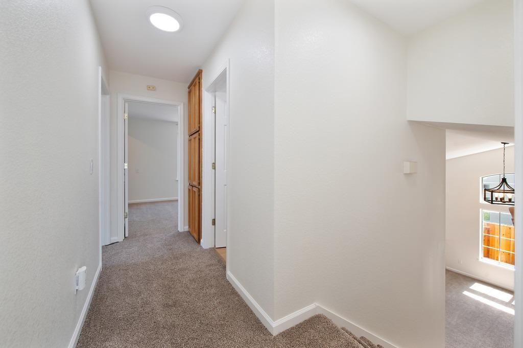 406 Las Cruces Court