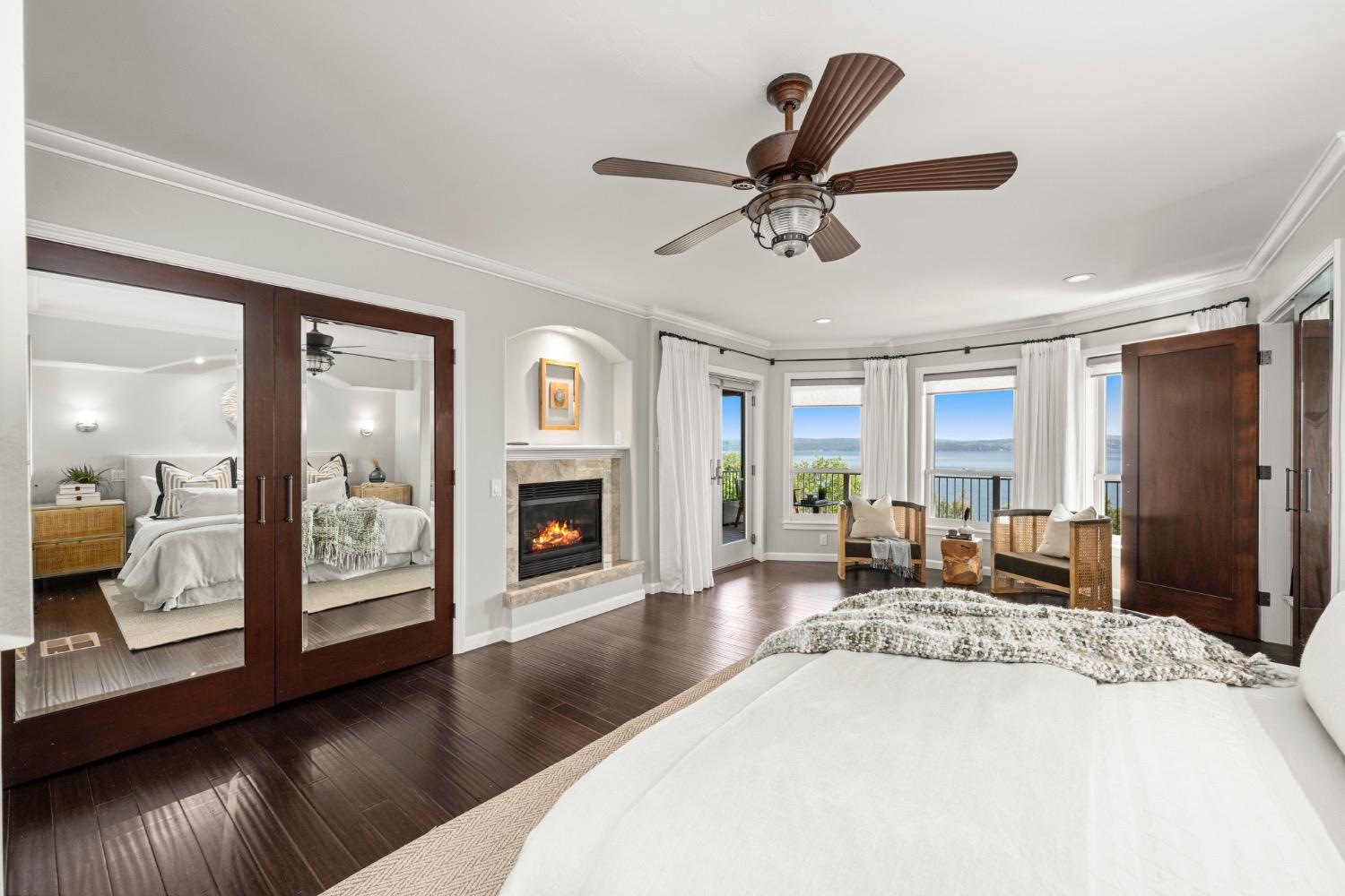 7772 Lakeshore Drive