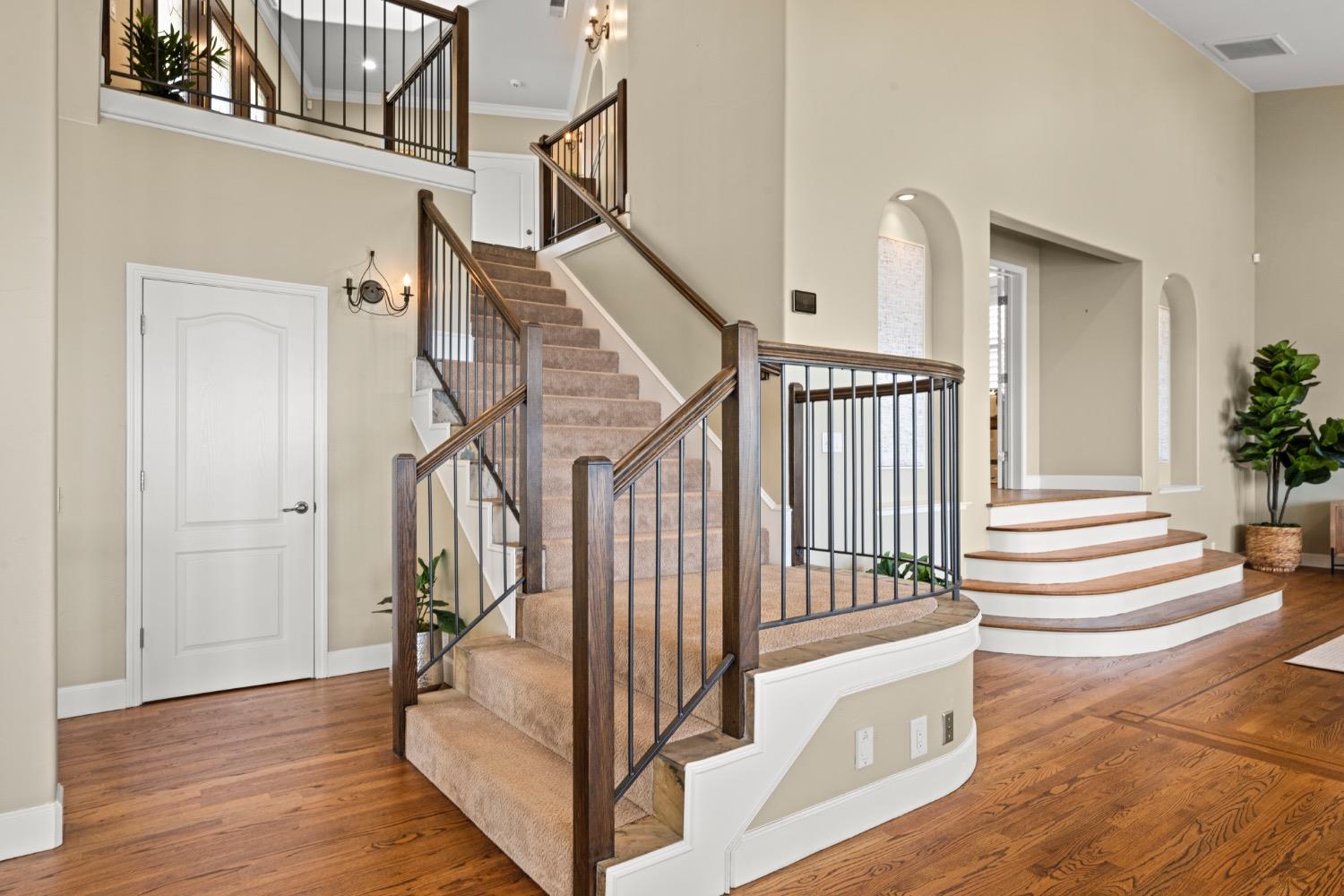 7772 Lakeshore Drive