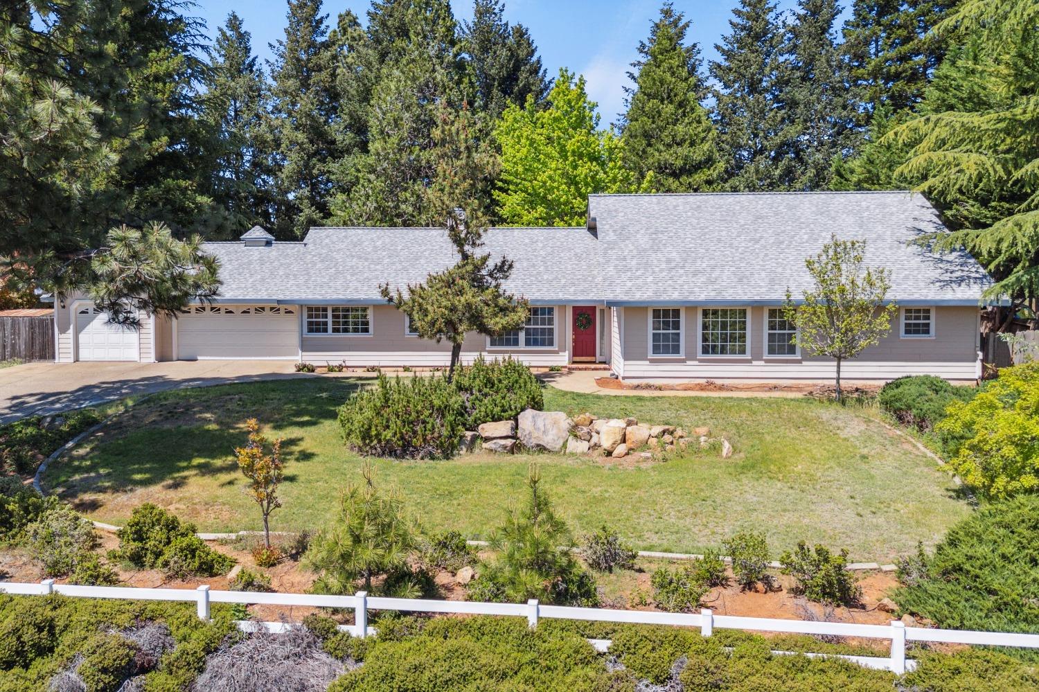 3255 Vista Del Mundo