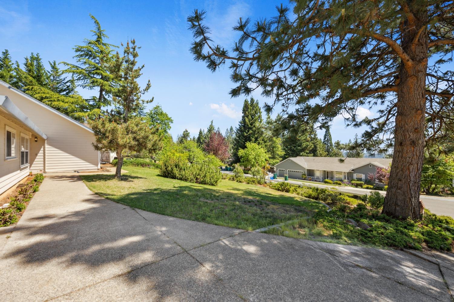 3255 Vista Del Mundo