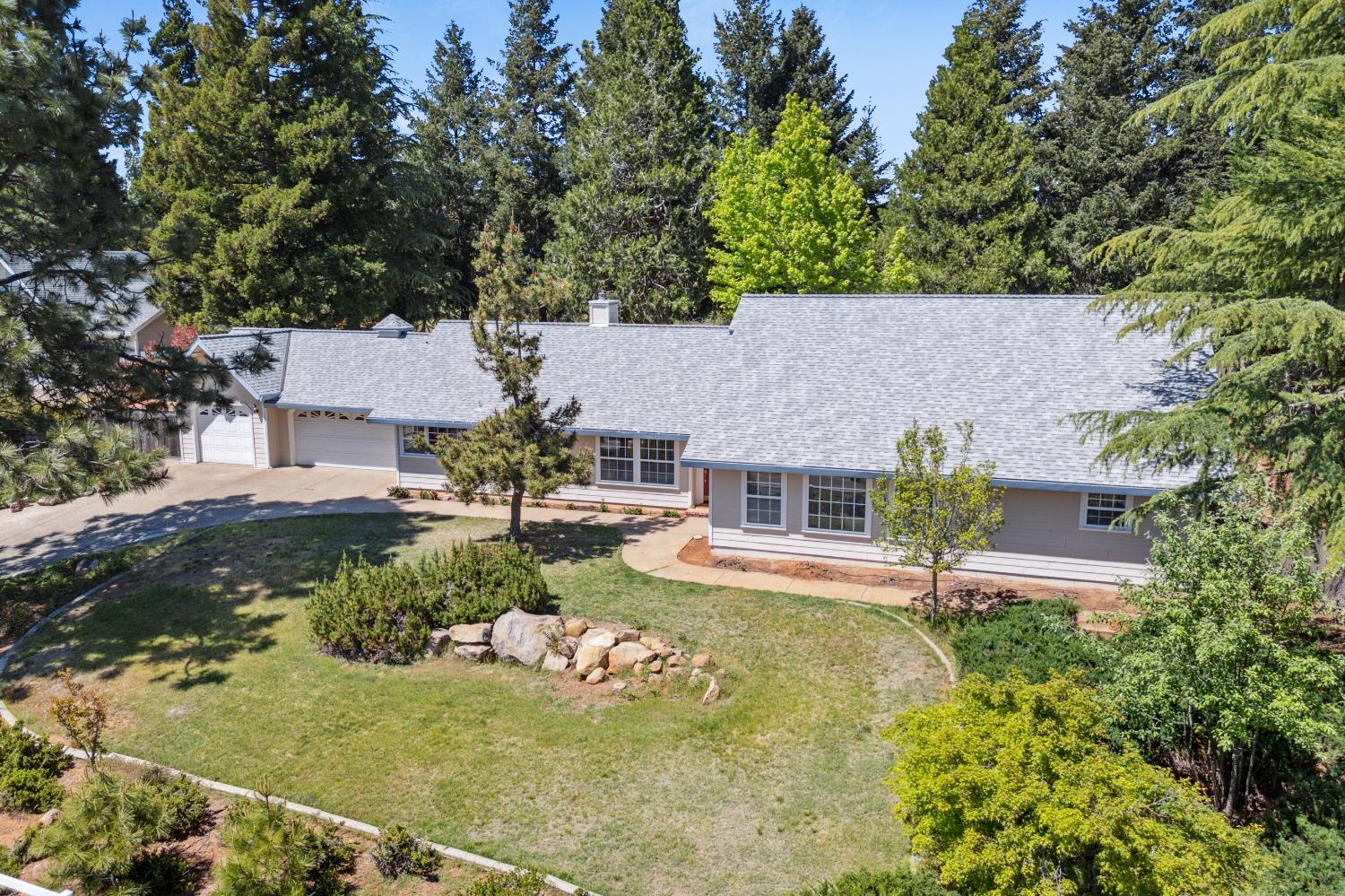 3255 Vista Del Mundo