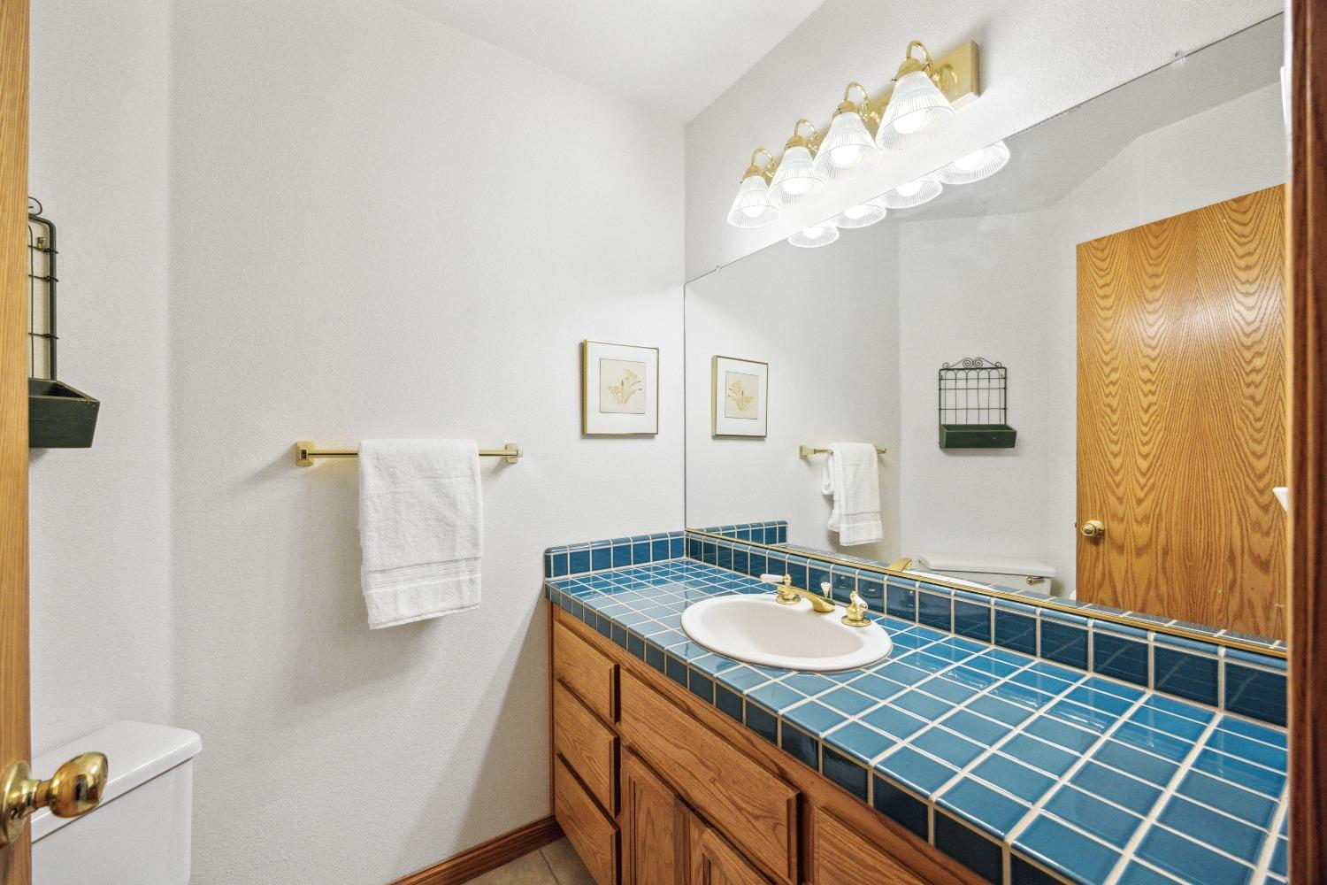 3255 Vista Del Mundo