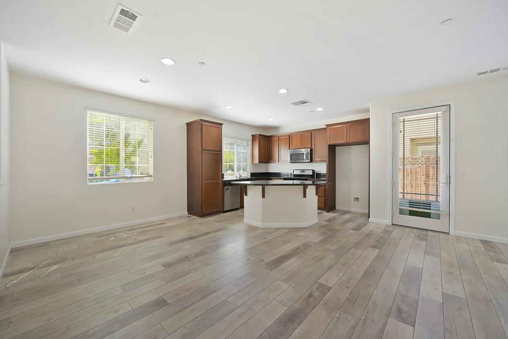 1114 Landmark Circle