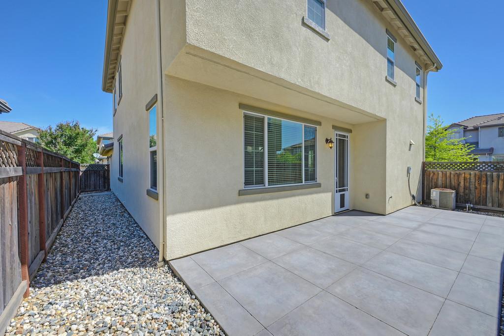 1114 Landmark Circle