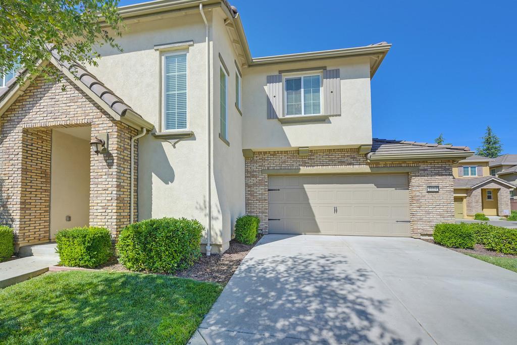 1114 Landmark Circle