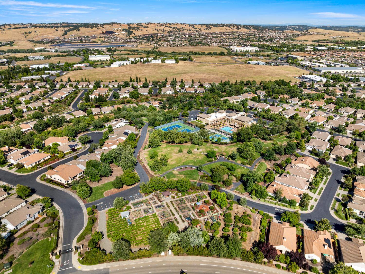 7473 Grassy Creek Way