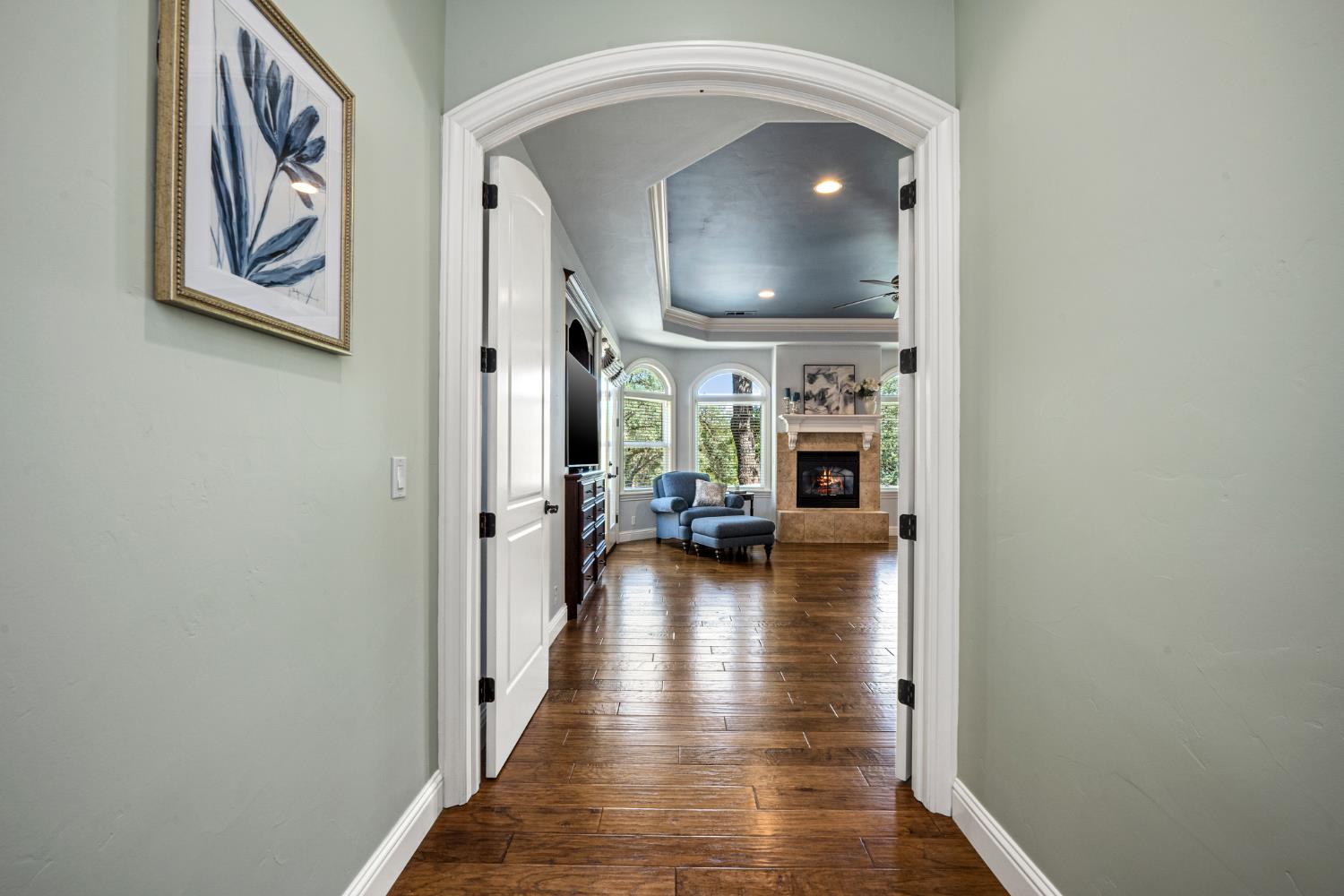 2611 Golden Fawn Trail