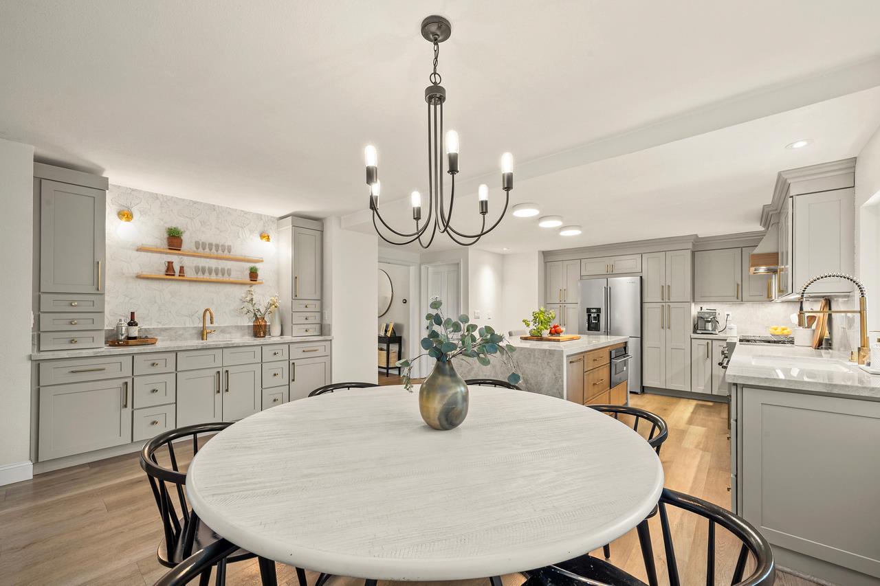 512 Santa Cruz Court