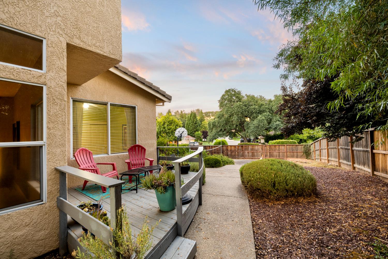 3204 Melrose Way