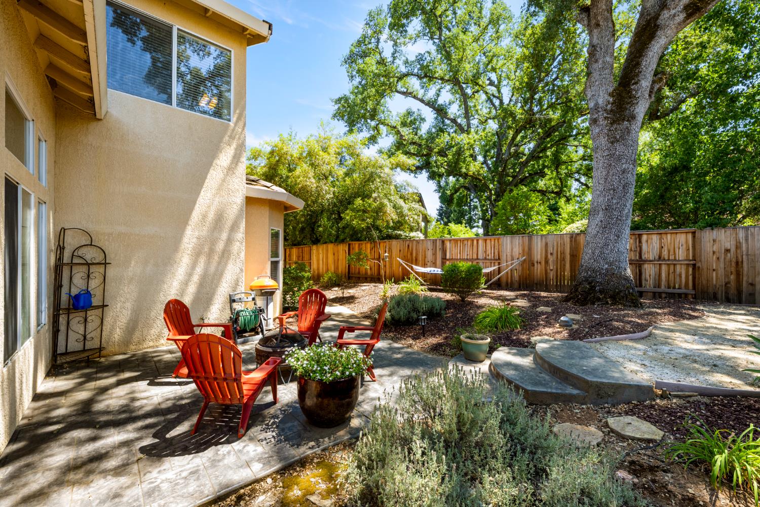 3204 Melrose Way