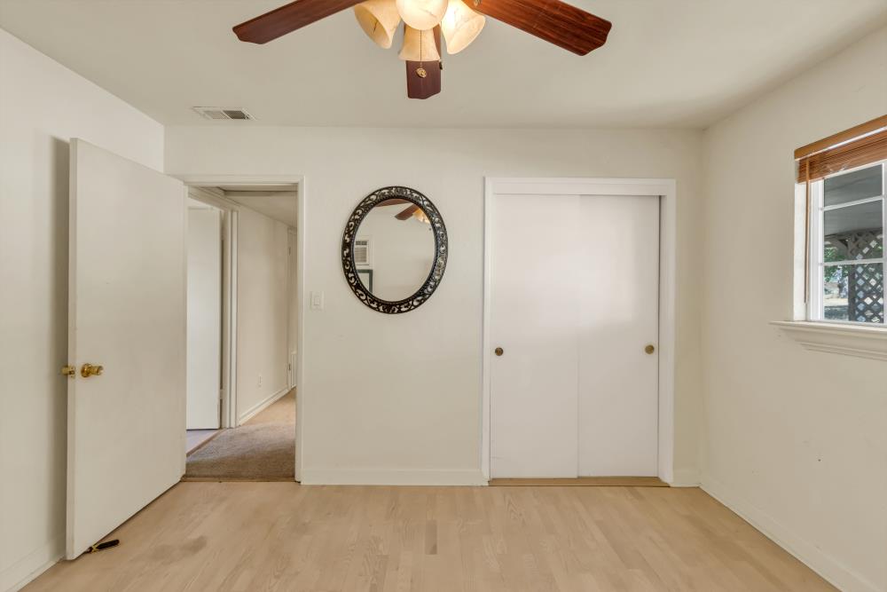 7494 Meadowlark Lane