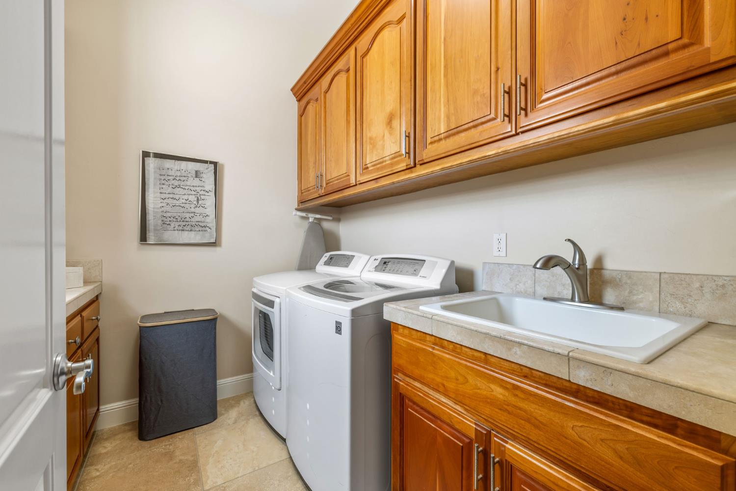 1324 Montridge Court