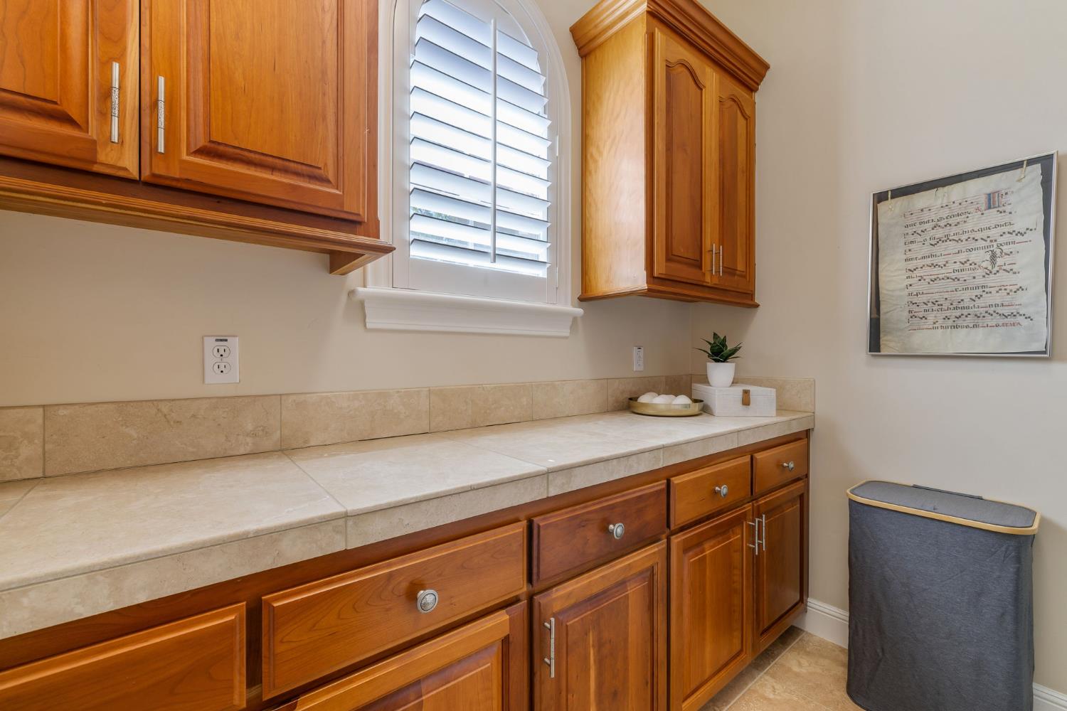 1324 Montridge Court