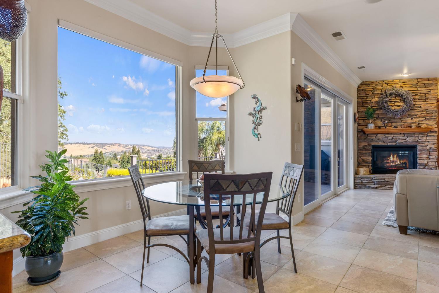 1324 Montridge Court