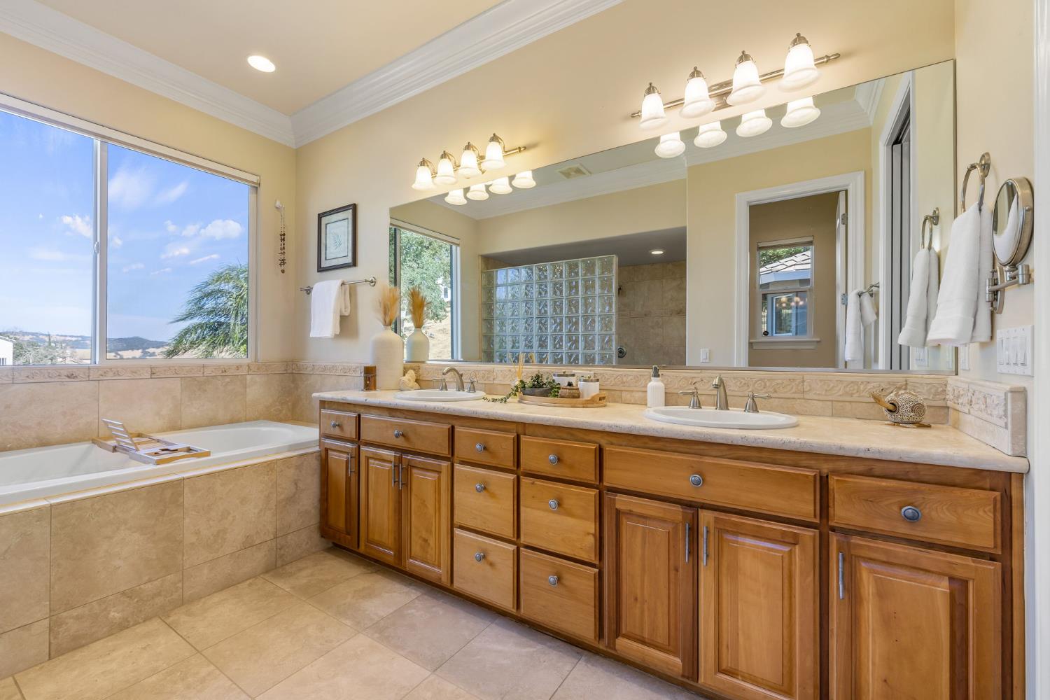 1324 Montridge Court